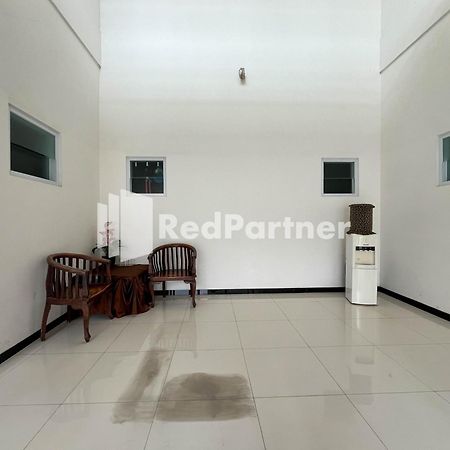 Griya Borobudur Malang Syariah Redpartner Blimbing  Eksteriør bilde