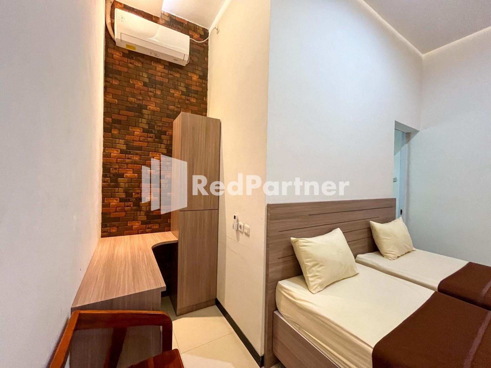Griya Borobudur Malang Syariah Redpartner Blimbing  Eksteriør bilde