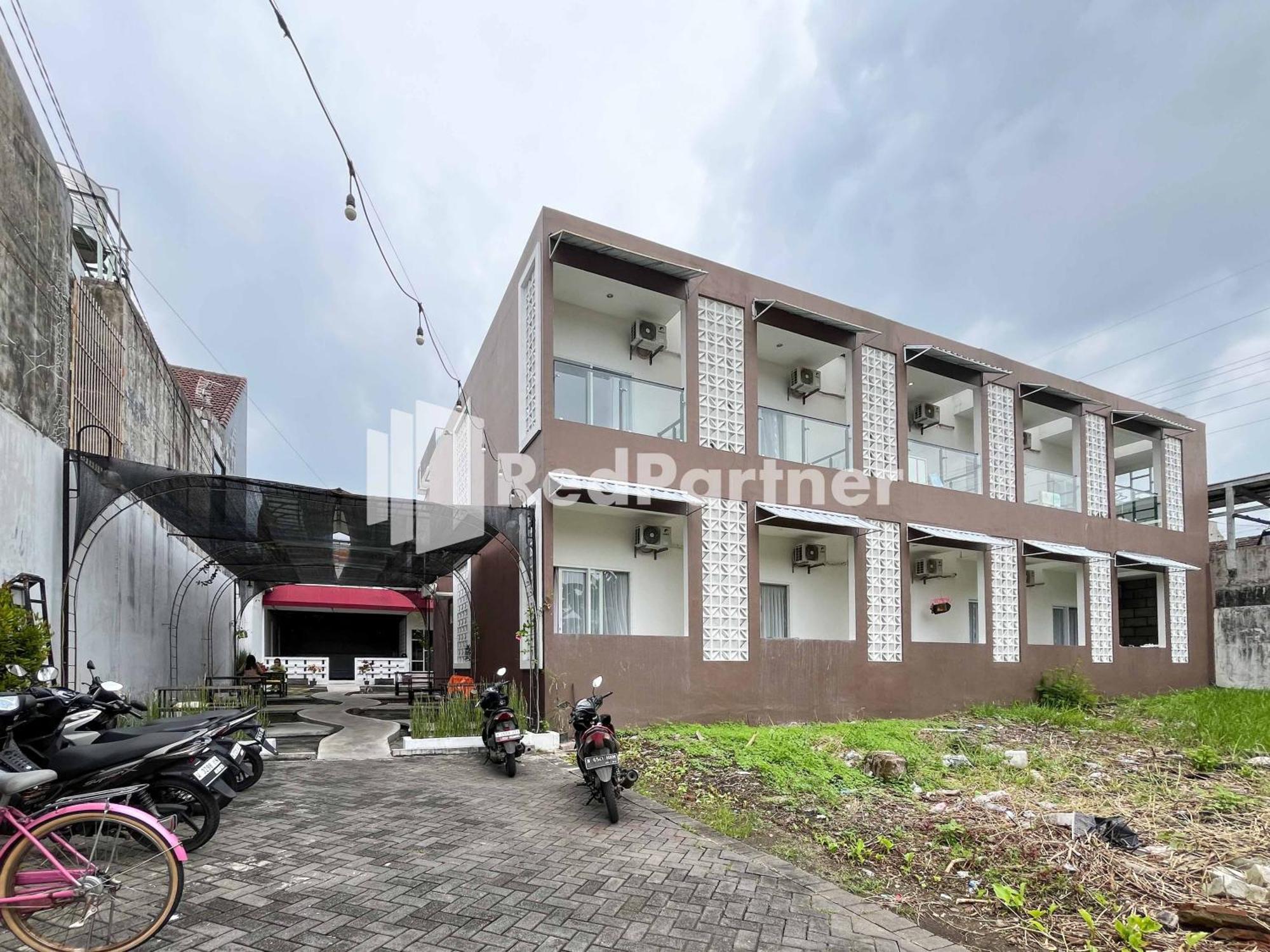 Griya Borobudur Malang Syariah Redpartner Blimbing  Eksteriør bilde