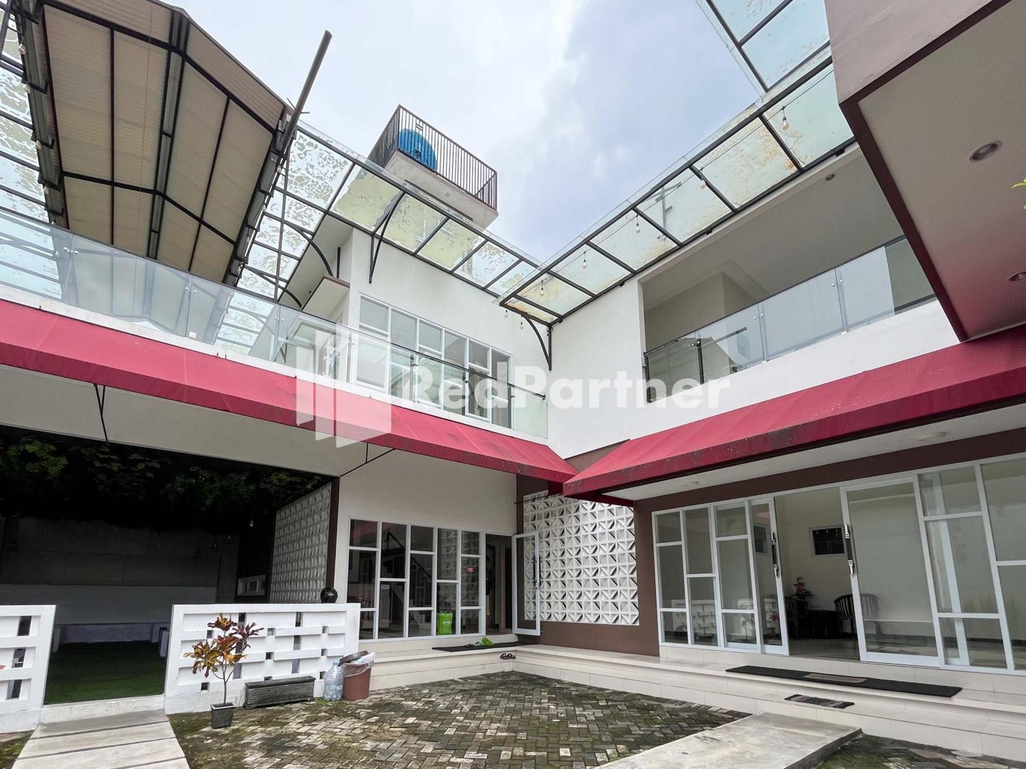 Griya Borobudur Malang Syariah Redpartner Blimbing  Eksteriør bilde